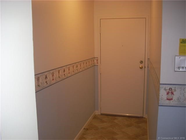 1404Twin Circle Dr #1404, S Windsor, CT 06074