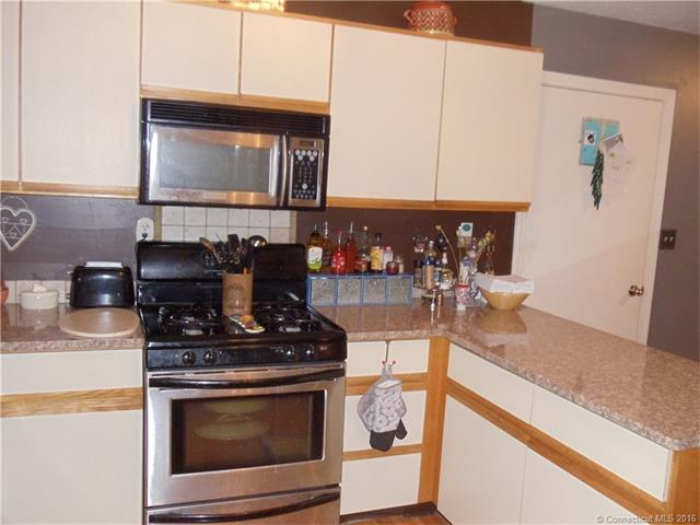 7 Arrowwood Circle, S Windsor, CT 06074