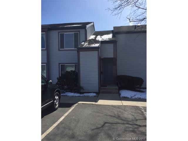 48 Candlewood Dr, S Windsor, CT 06074