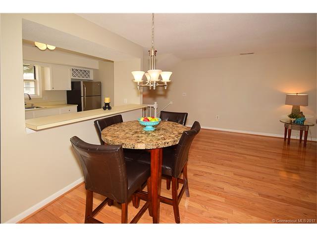 1407Sunfield Dr #1407, S Windsor, CT 06074