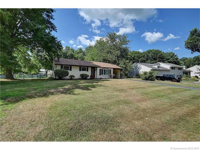 24 Lewis Dr, S Windsor, CT 06074