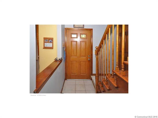46 Edgewood St, Stafford, CT 06076