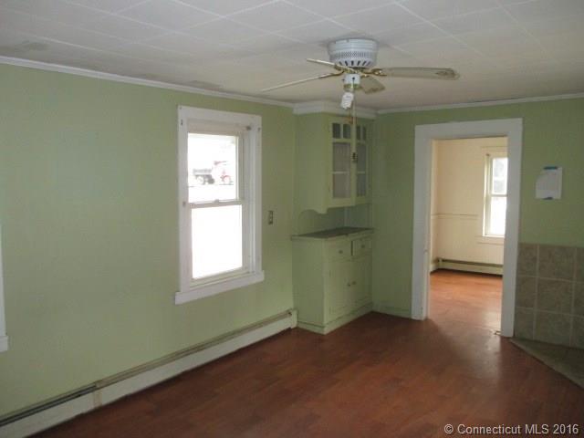 44 Center St, Stafford, CT 06076