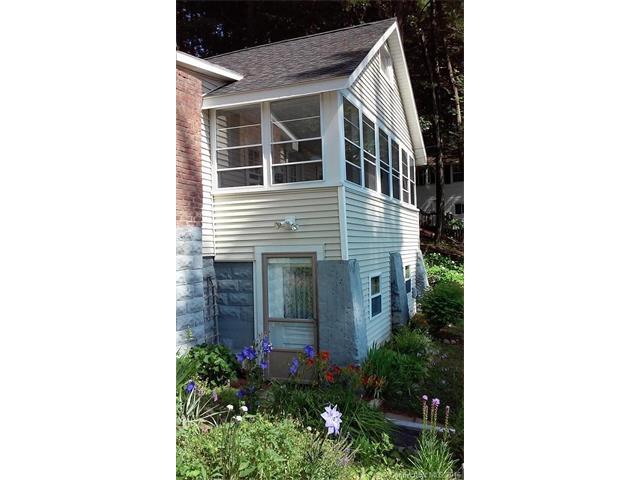 34 Lake Shore Blvd, Stafford, CT 06076