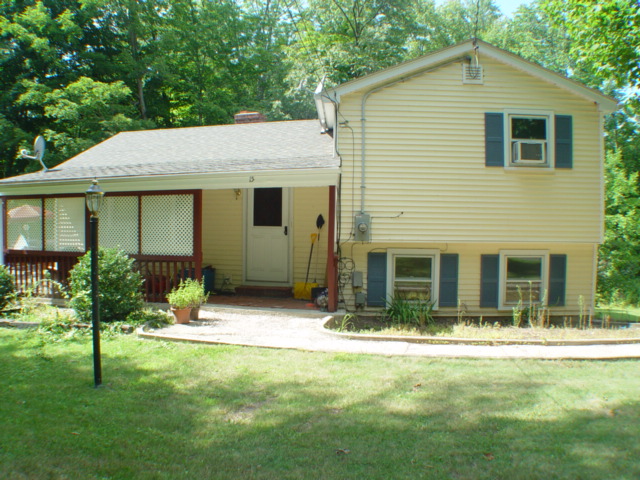 15Crystal Lake Rd, Stafford, CT 06076
