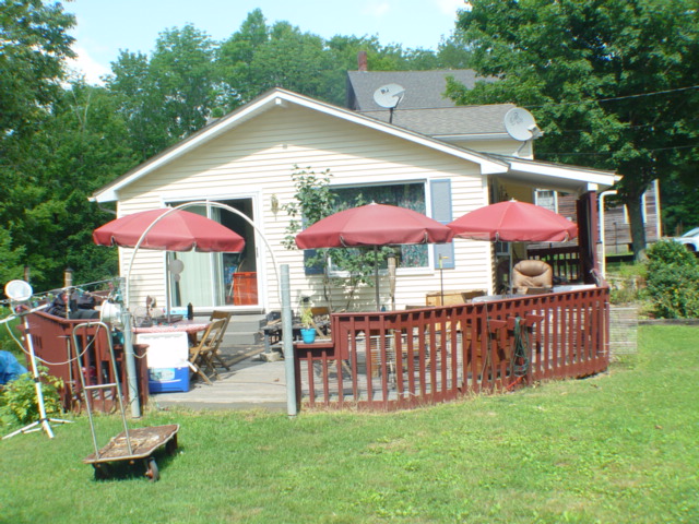 15Crystal Lake Rd, Stafford, CT 06076