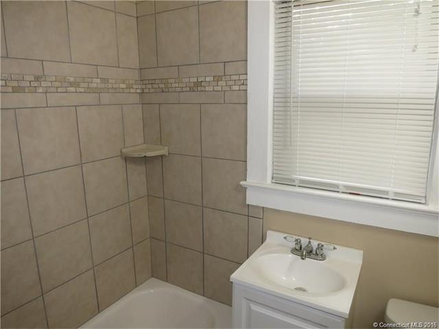 149 East St, Stafford, CT 06076