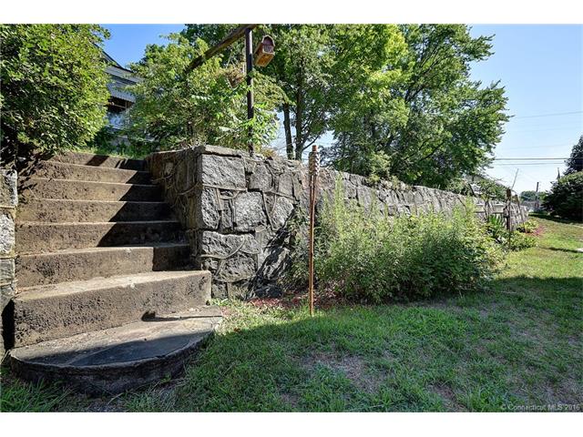 1 Tolland Ave, Stafford, CT 06076