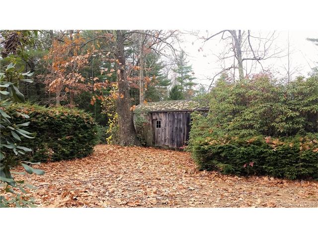 60 Mashapaug Rd, Union, CT 06076