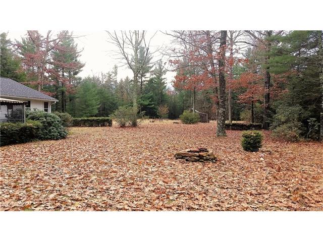 60 Mashapaug Rd, Union, CT 06076