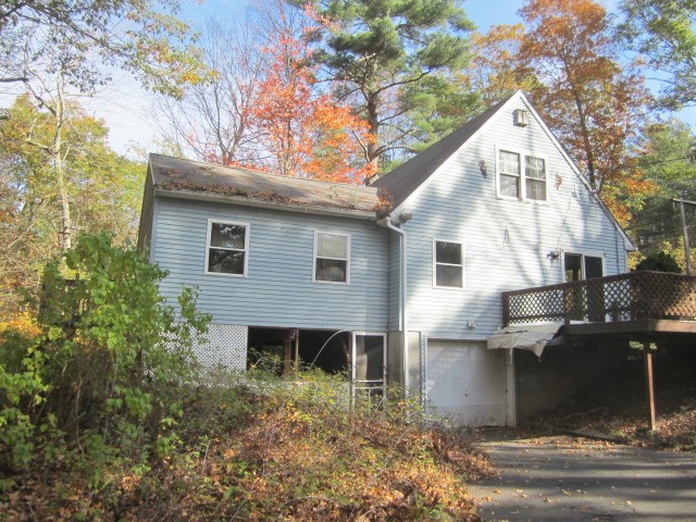 148 Wales RdStafford Springs, CT, 06076Tolland County