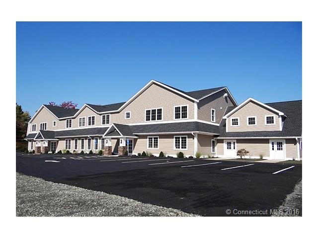 390 2G Boston Neck Rd, Suffield, CT 06078