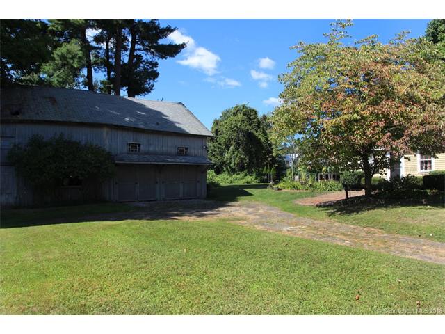 19East St S, Suffield, CT 06078