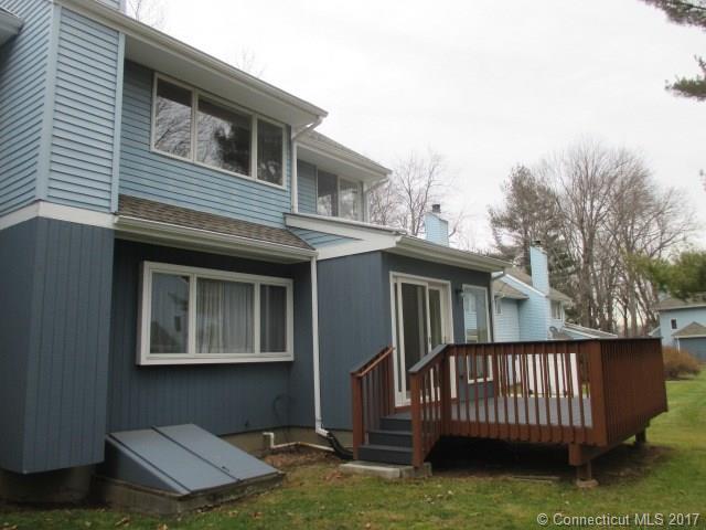 220 Bass Ln, Suffield, CT 06078