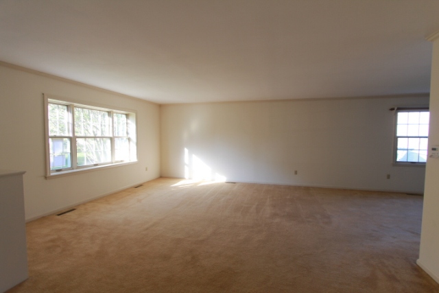 15 Canborne Way Unit 5Suffield, CT, 06078Hartford County