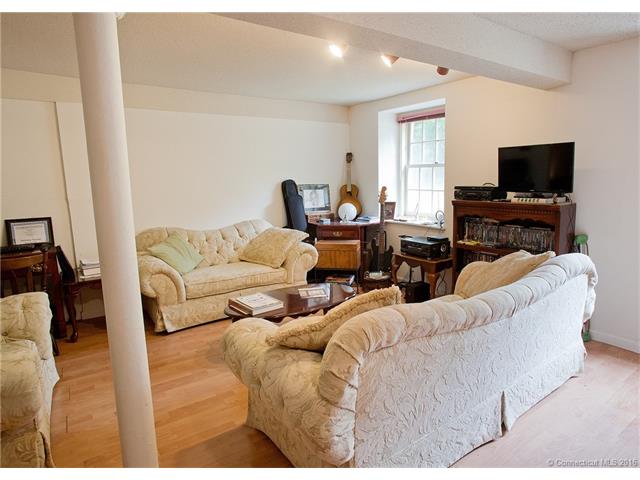 22Main Street Ext #A3, Simsbury, CT 06081