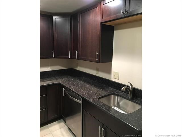 12Martin St, Enfield, CT 06082