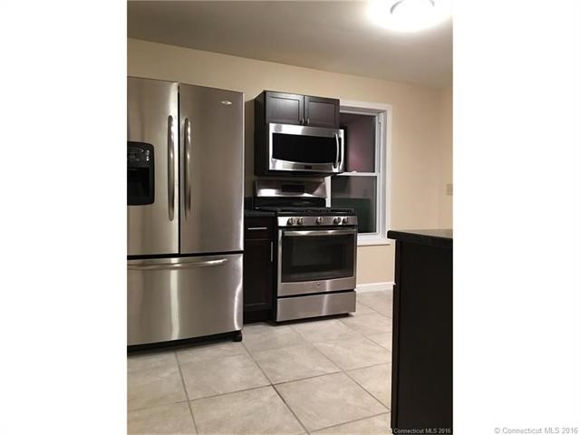 12Martin St, Enfield, CT 06082