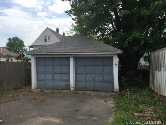 44 Walnut St, Enfield, CT 06082