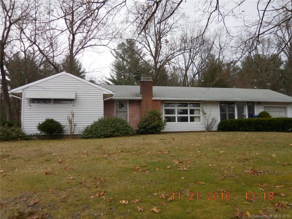 12 Debbie Ln, Enfield, CT 06082