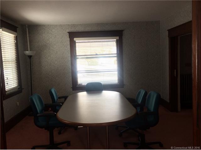264Hazard Ave, Enfield, CT 06082