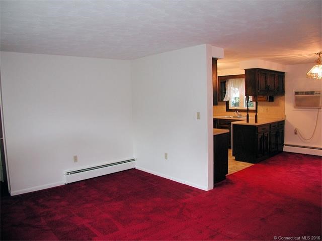 5Sun St, Enfield, CT 06082