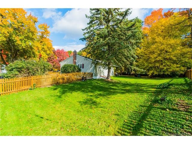 230Columbia Rd, Enfield, CT 06082