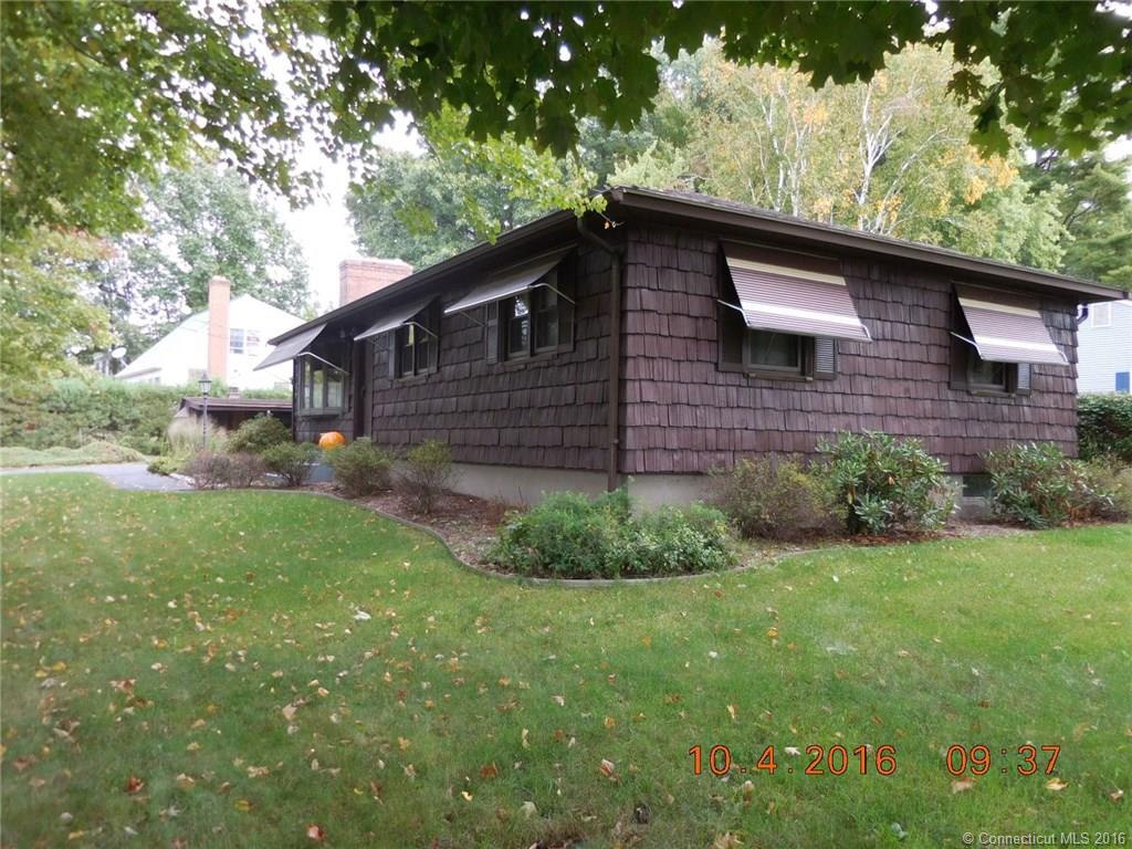 14 Campania Rd, Enfield, CT 06082