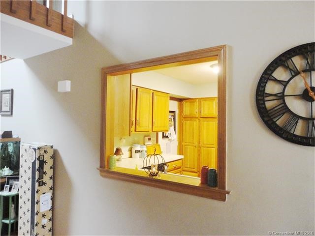 13Elm Mdws #13, Enfield, CT 06082