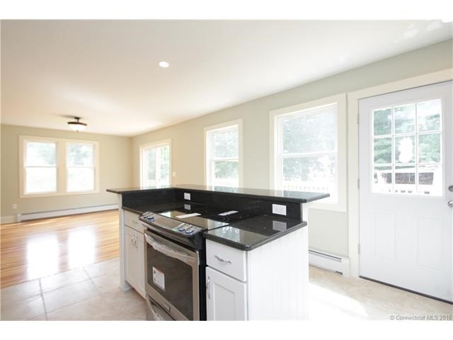 5Martin Terrace, Enfield, CT 06082