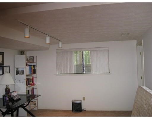 85 The Laurels, Enfield, CT 06082