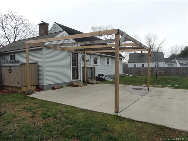 15 Montano Rd, Enfield, CT 06082