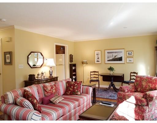 37 The Meadows, Enfield, CT 06082
