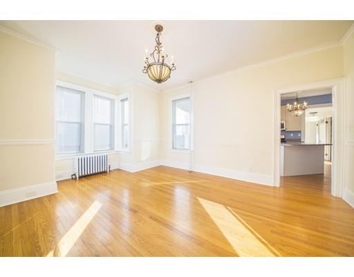 144 Pearl St, Enfield, CT 06082