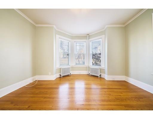 144 Pearl St, Enfield, CT 06082