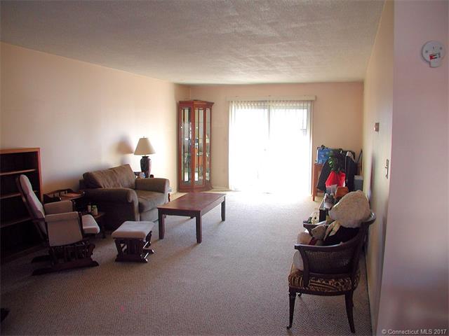 8Bradley Circle #G #G, Enfield, CT 06082