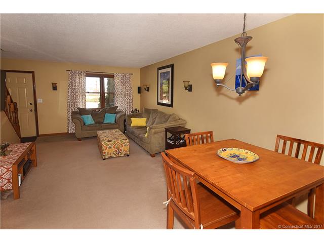 188Post Office Rd #4, Enfield, CT 06082