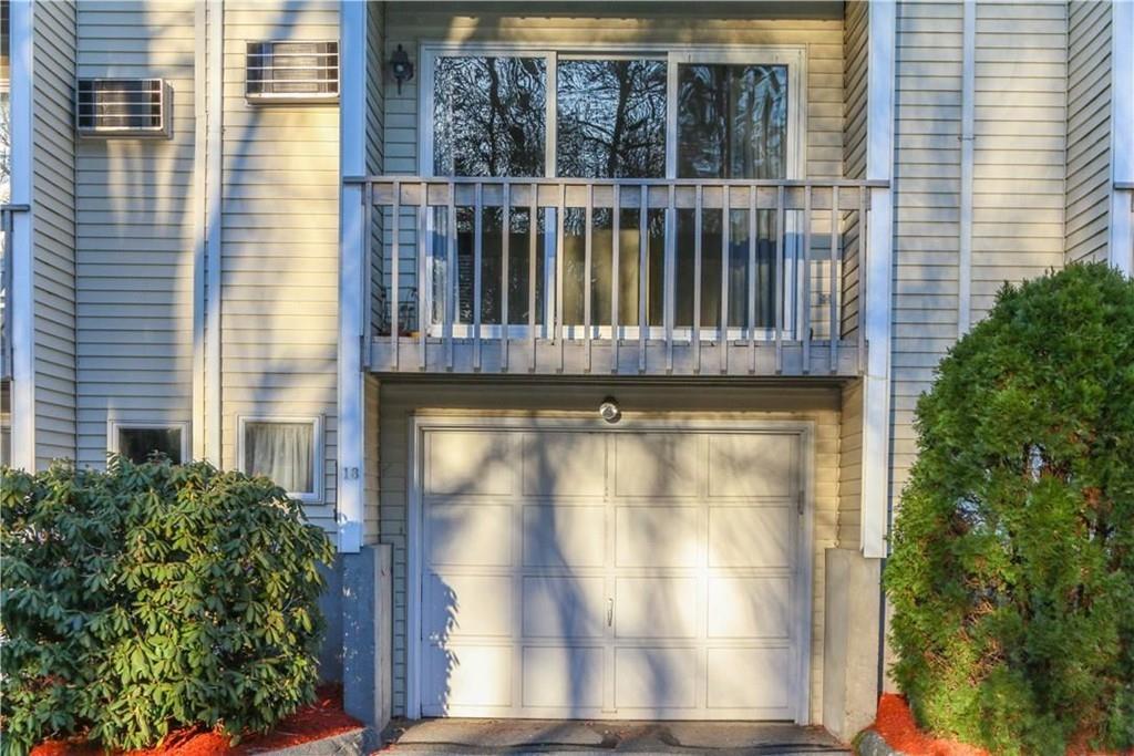 18 Cranberry Hollow, Enfield, CT 06082