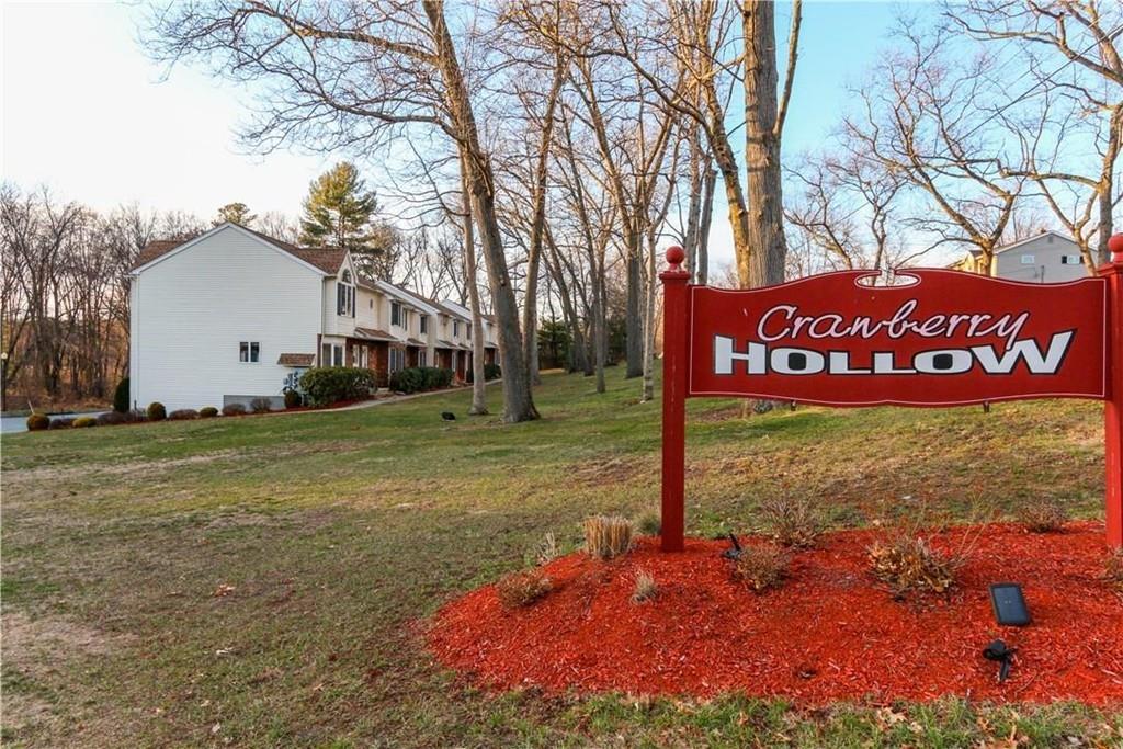 18 Cranberry Hollow, Enfield, CT 06082