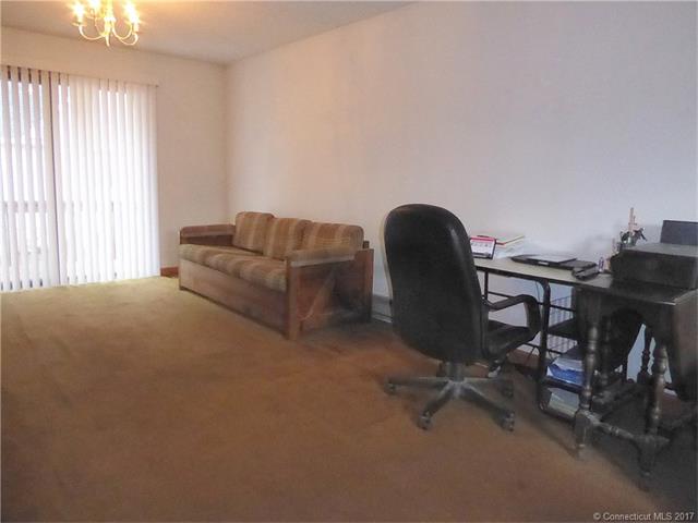 2.5 Bridges Rd, Enfield, CT 06082