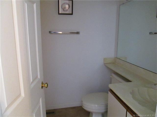 85The Laurels #85, Enfield, CT 06082