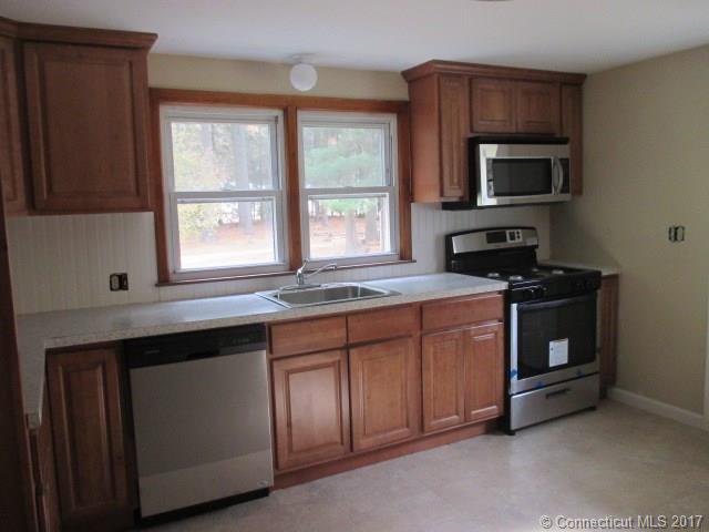 14 West Forrest, Enfield, CT 06082