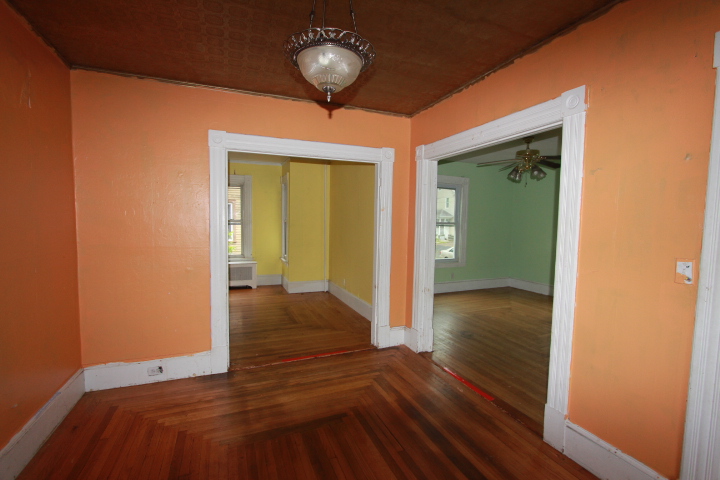 53 New King StEnfield, CT, 06082Hartford County
