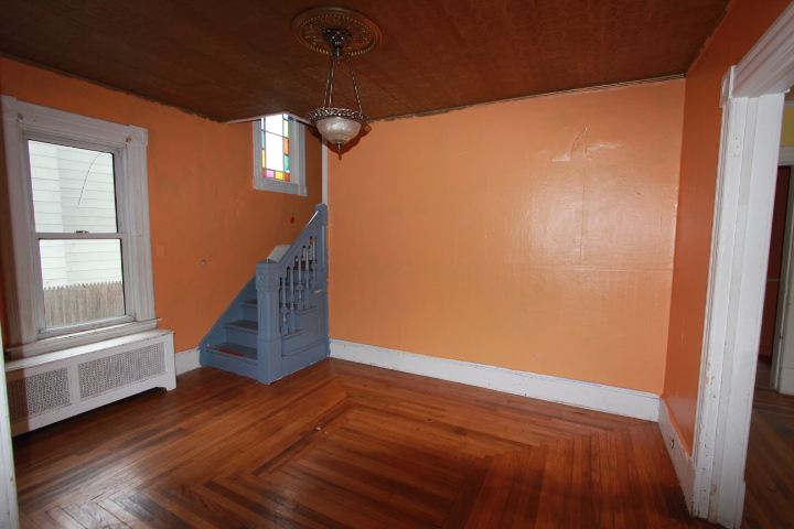 53 New King StEnfield, CT, 06082Hartford County