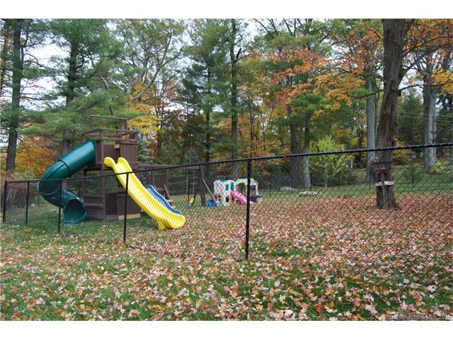 16 Russell Dr, Tolland, CT 06084