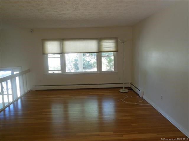 50Cook Rd, Tolland, CT 06084