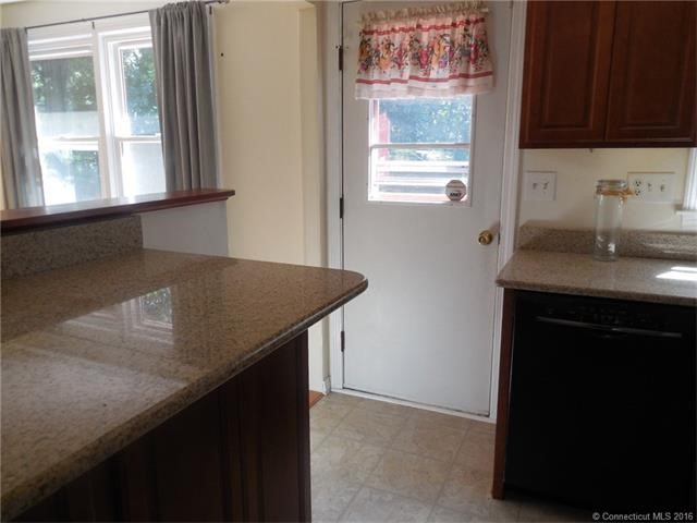 50Cook Rd, Tolland, CT 06084