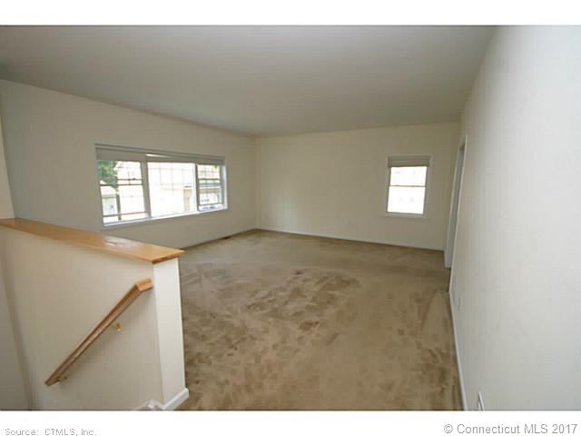 39 Belvedere Dr, Tolland, CT 06084
