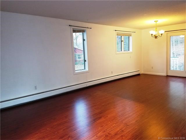 1730 D Farmington Ave, Farmington, CT 06085