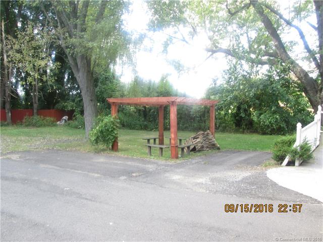 143 Bridge St, E Windsor, CT 06088